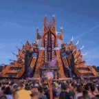 Defqon 1 Narrator voice changer