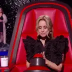 Random Female Voice voice changer